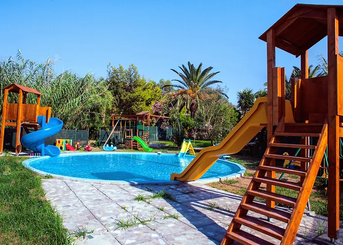 Familienhotel: May Beach Hotel